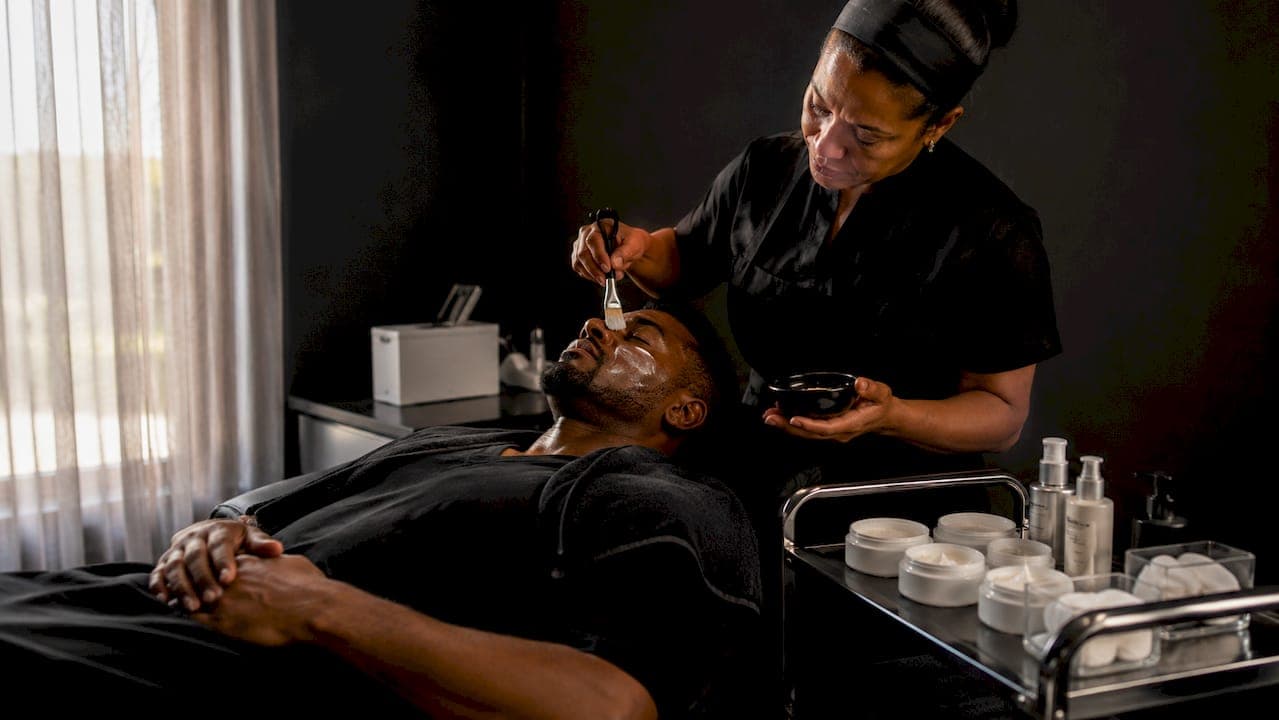 Why professional facials beat home skincare for men