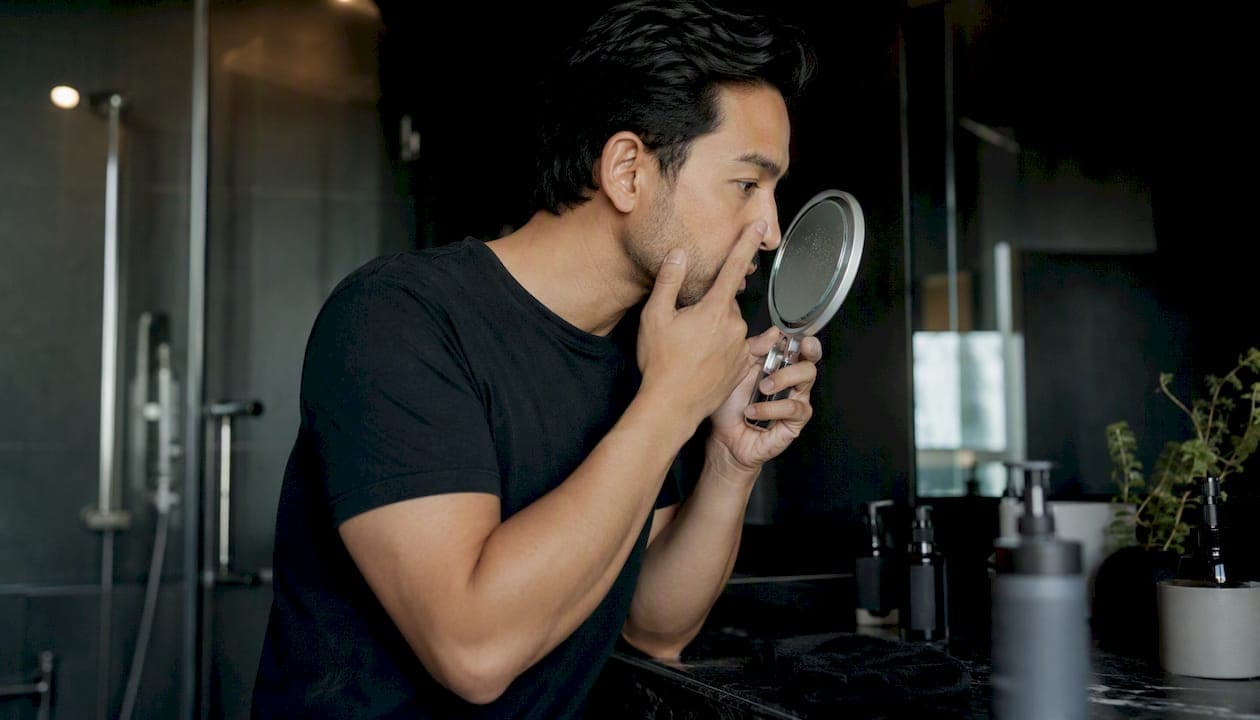 Sebaceous filaments vs blackheads: how to tell and treat them